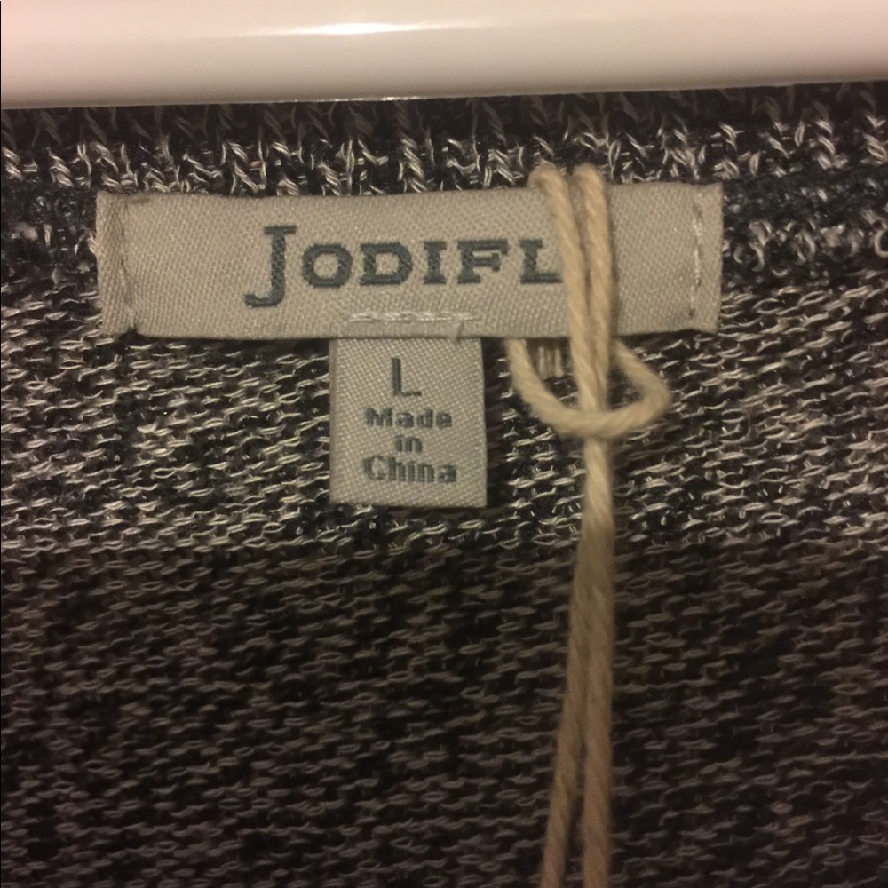 Jodifl top never wore